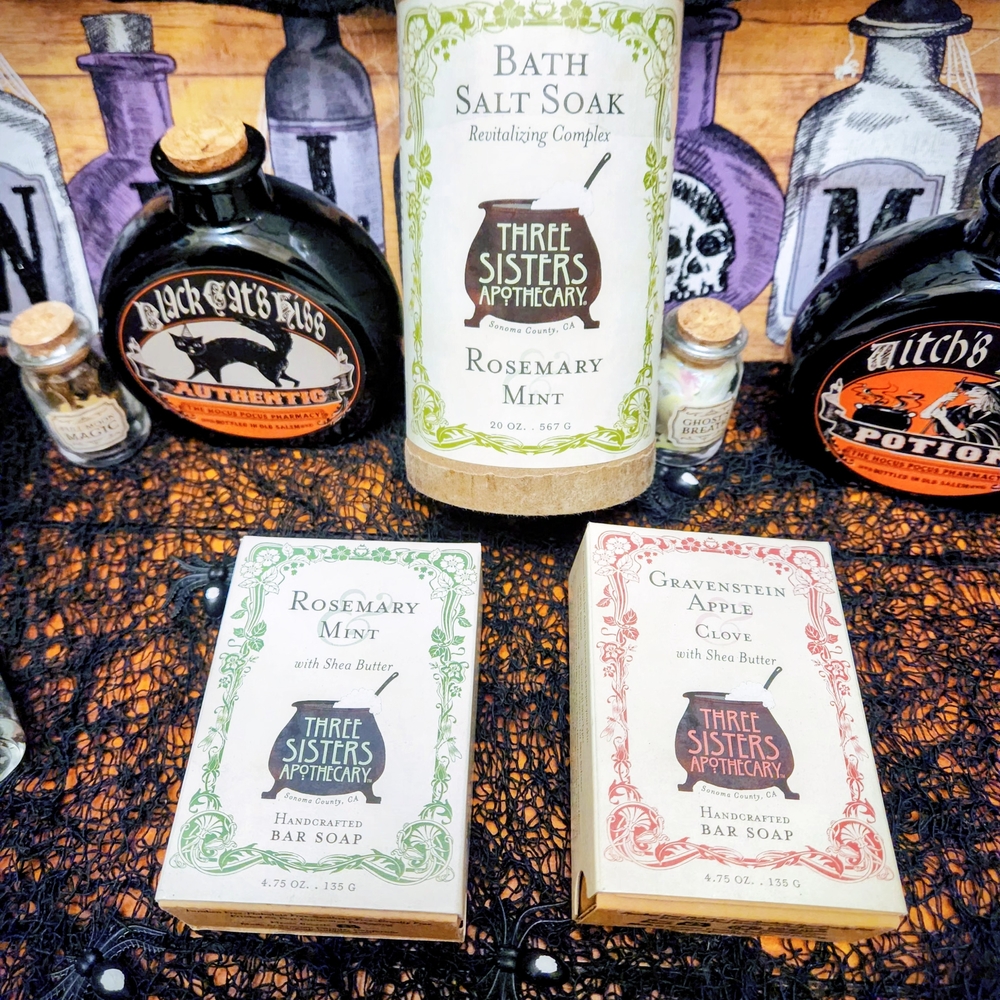 Three Sisters Apothecary Bath Set